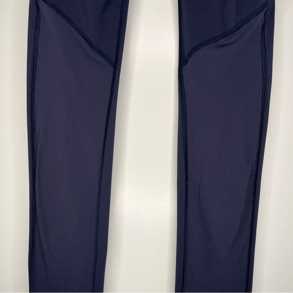 Lululemon Speed Tight V Deep Indigo 4 - Picture 15 of 15